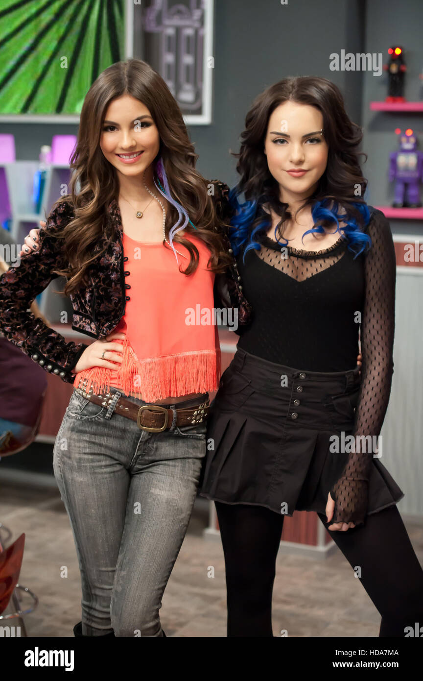 Elizabeth Gillies Victorious