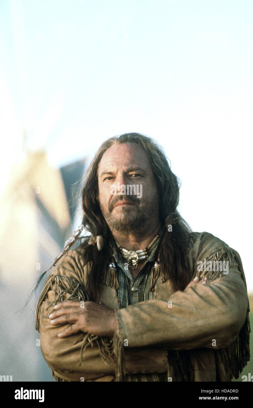 HEAVEN & HELL NORTH & SOUTH, BOOK III, Rip Torn, 1994, © ABC/courtesy Everett Collection Stock