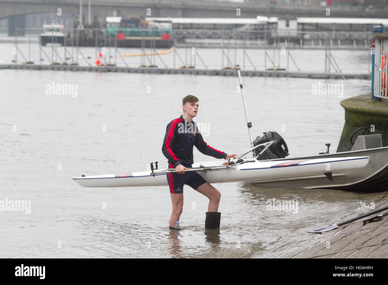 Putney Riverside Rowing Rowing on the thames, putney, leisure hi-res stock photography and ...
