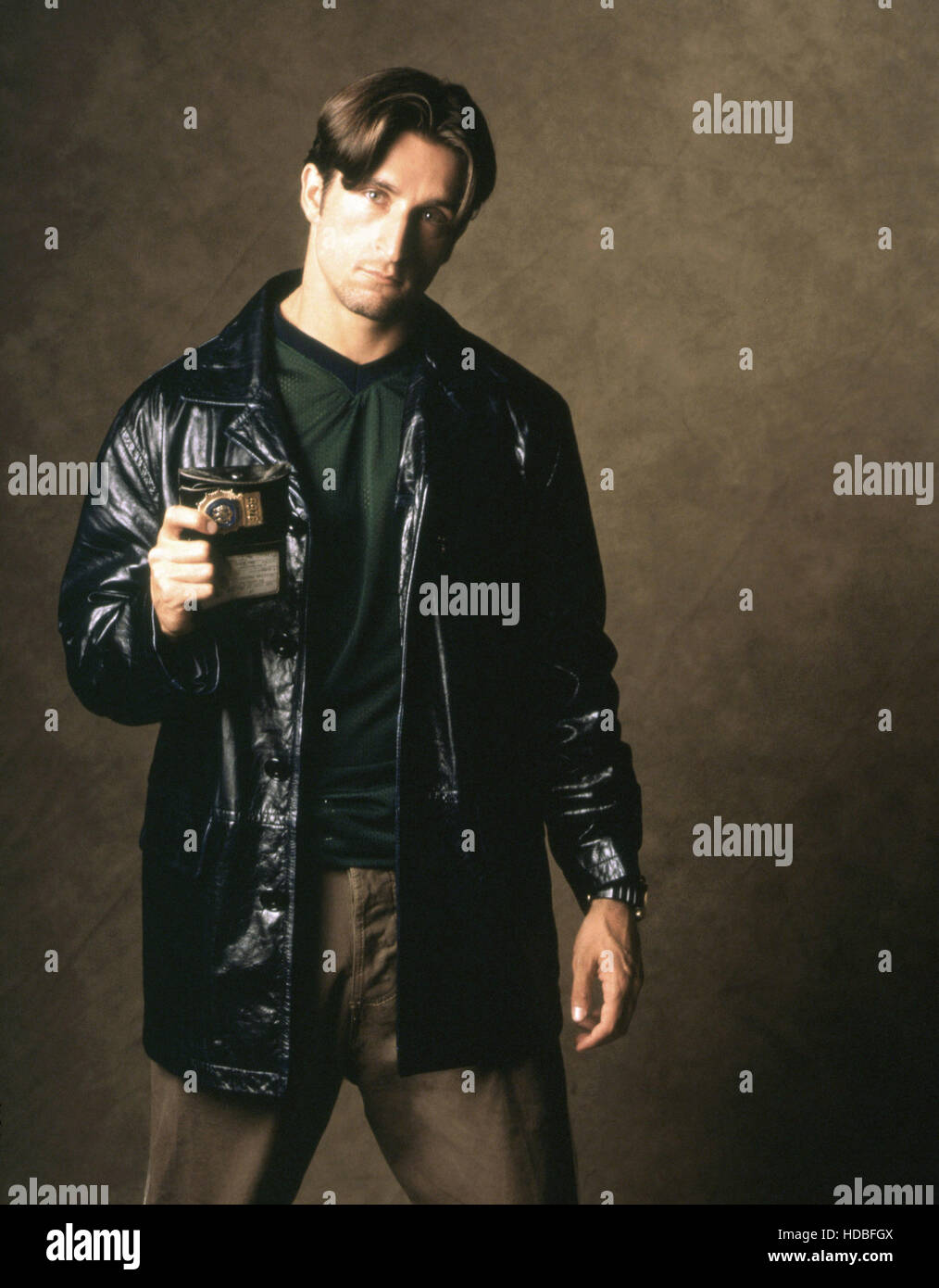 NEW YORK UNDERCOVER, Jonathan LaPaglia, 1994-1998, © Universal/courtesy Everett Collection Stock Photo