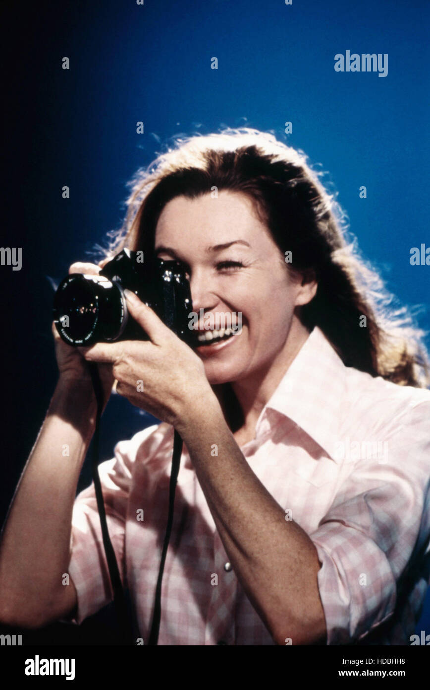 SHIRLEY'S WORLD, Shirley MacLaine, 19711972 Stock Photo Alamy