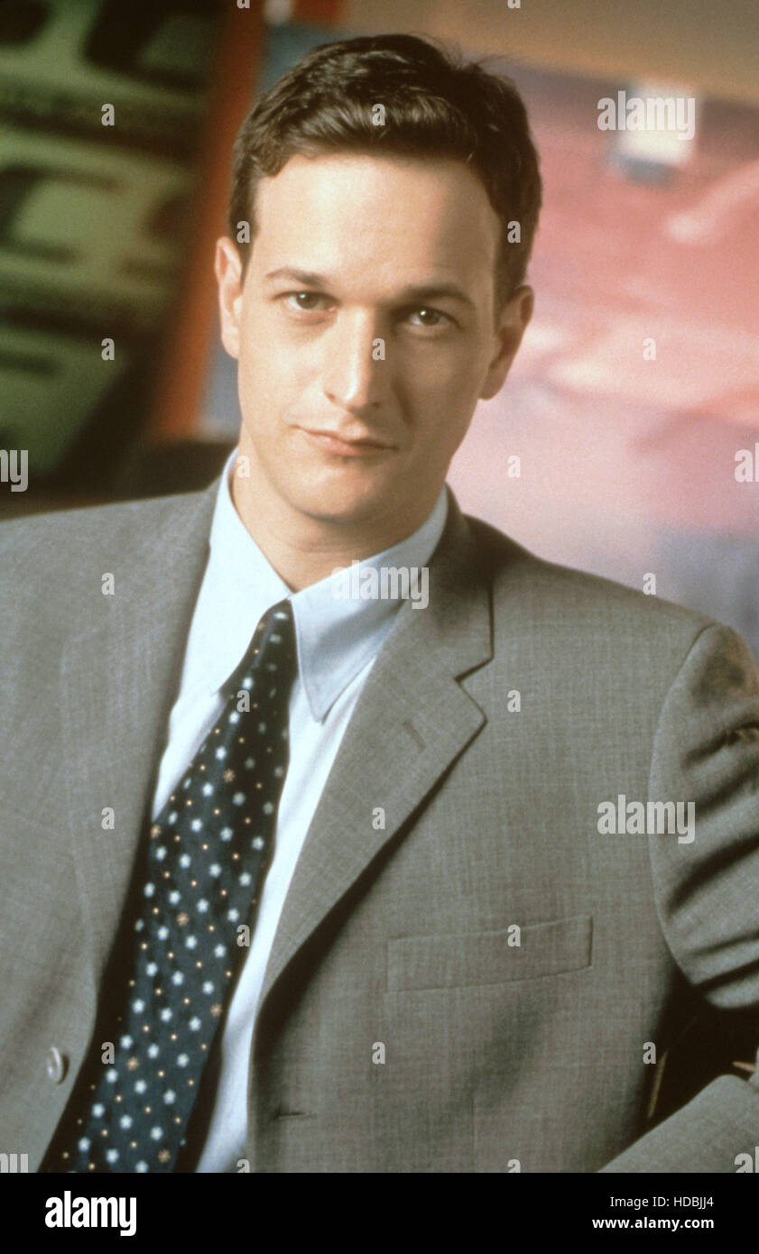 SPORTS NIGHT, Josh Charles, 19982000. © Touchstone Television / Courtesy Everett Collection