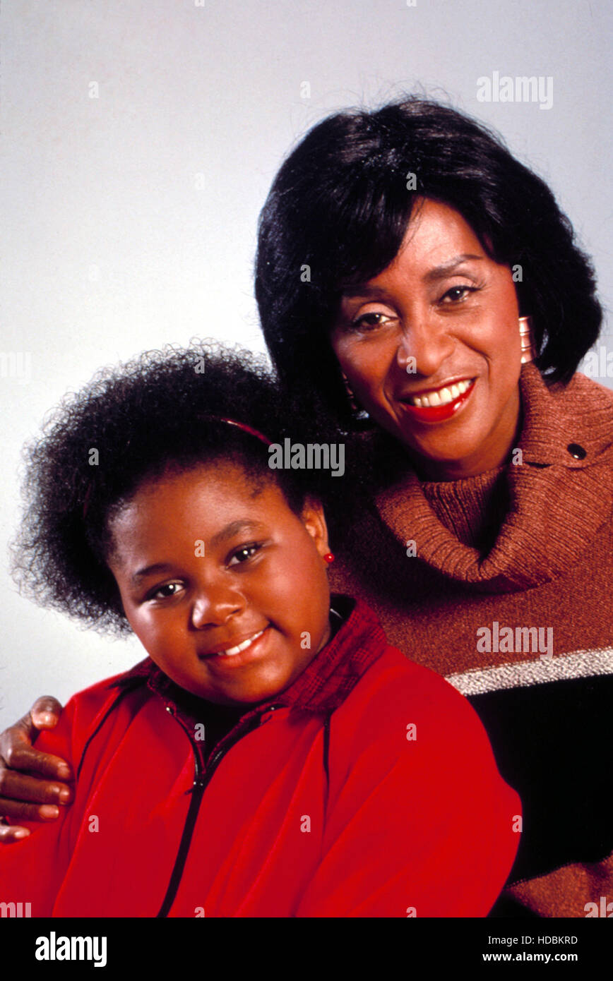 Marla Gibbs Sings '227' Theme Song, image size:868x1390