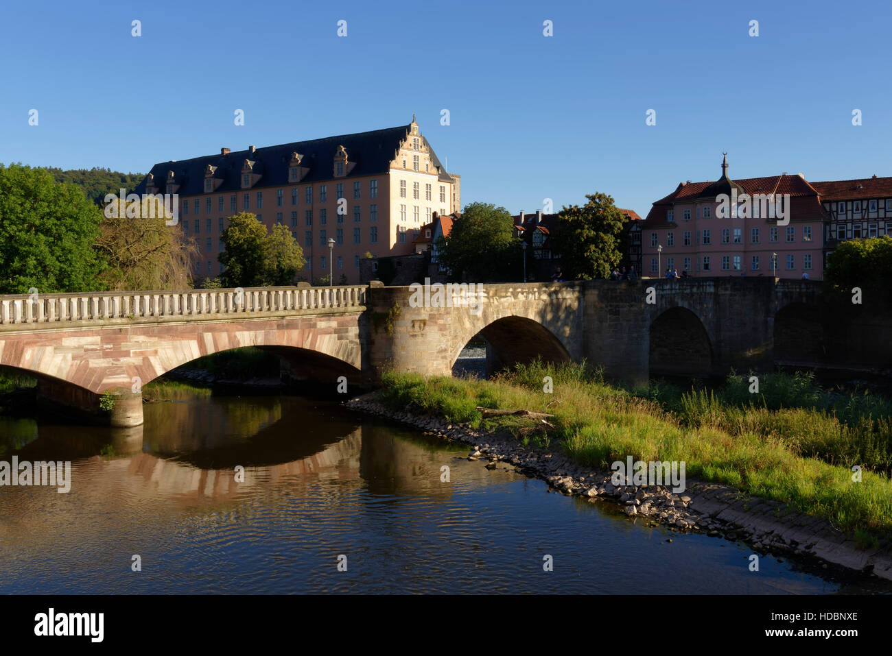 Hann. Münden: Welfenschloss (castle) and historic bridge over river Werra (Werra-Brücke), Weser Uplands,  Lower Saxony, Germany Stock Photo