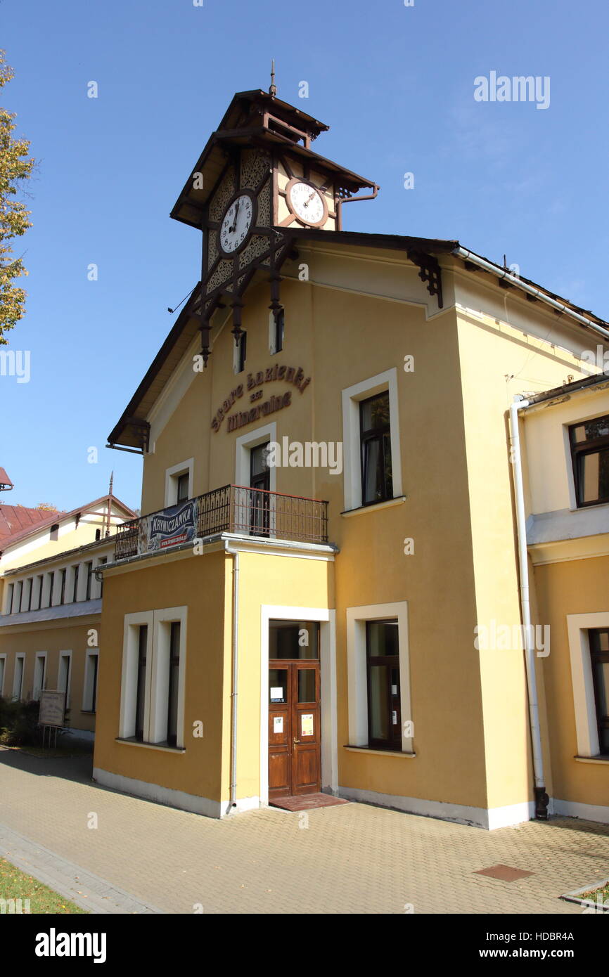 KRYNICA ZDROJ, POLAND - OCTOBER 13, 2016. Old spa house in Historic city center of Krynica Zdroj. Stock Photo