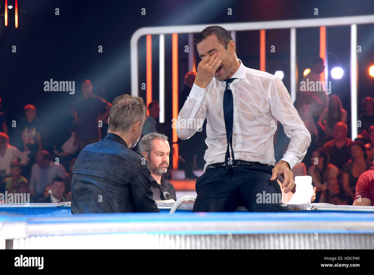 Recording of german ARD TV show 'Klein gegen Gross' (Kids vs. Grown Ups ...
