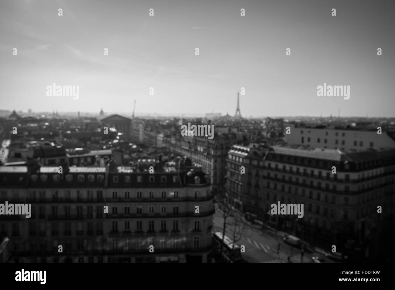 Paris vertical Black and White Stock Photos & Images - Alamy