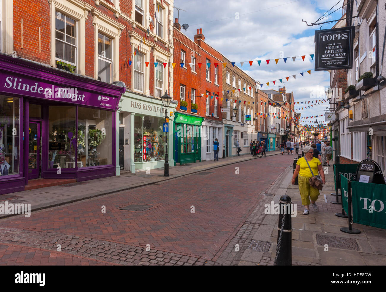 the-high-street-rochester-kent-stock-photo-alamy