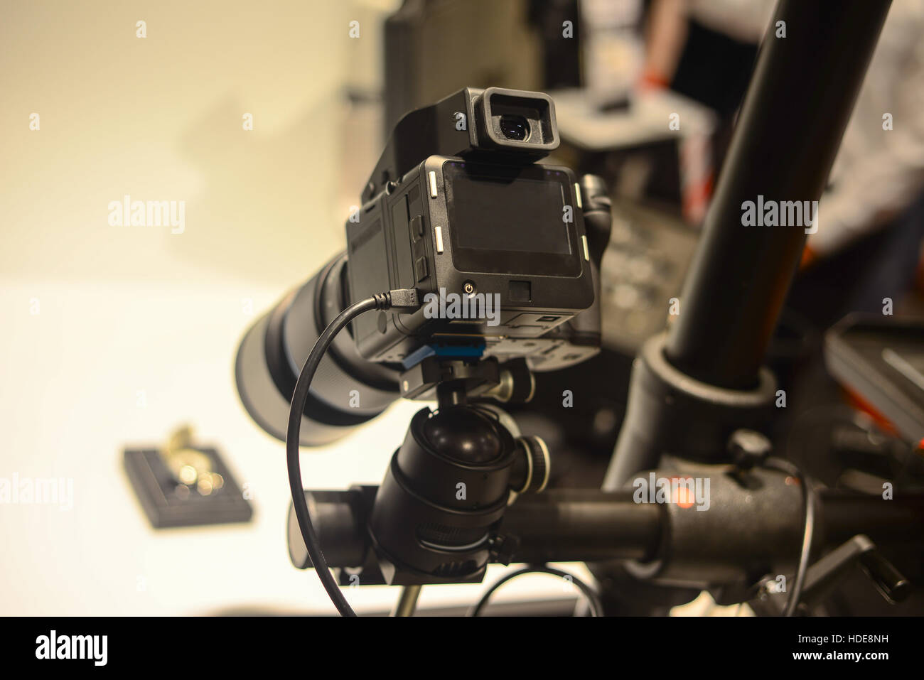 Middle format camera photographing object in studio Stock Photo - Alamy