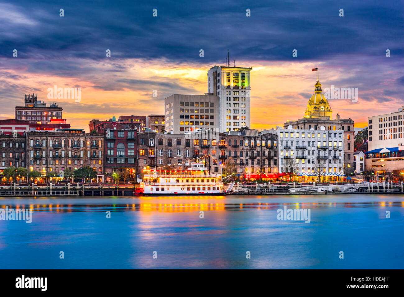 Savannah, Georgia, USA skyline on the Savannah River at dusk. Stock Photo