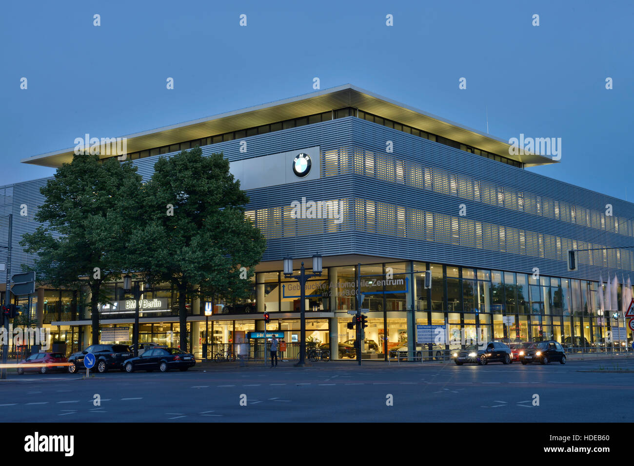 BMW-Niederlassung, Kaiserdamm, Westend, Charlottenburg, Berlin, Deutschland Stock Photo