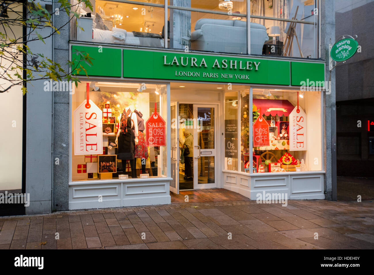 Laura ashley hires stock photography and images Alamy