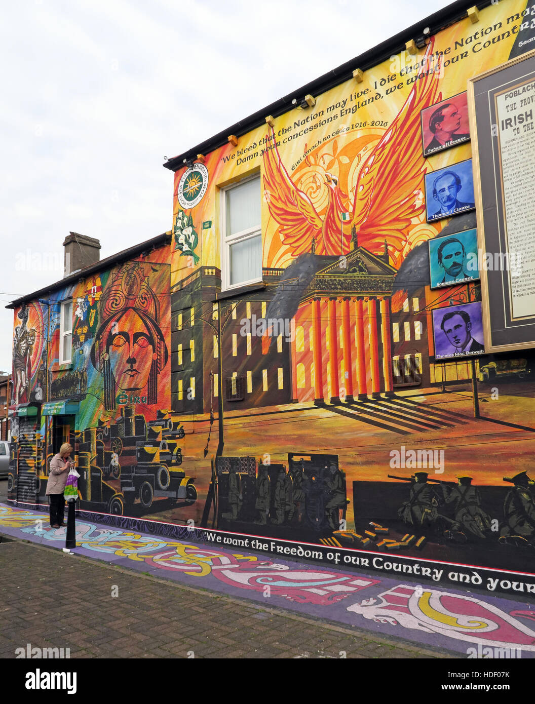 Belfast Falls Rd Republican Mural 1798 Eire, United Irishmen Rebellion Stock Photo