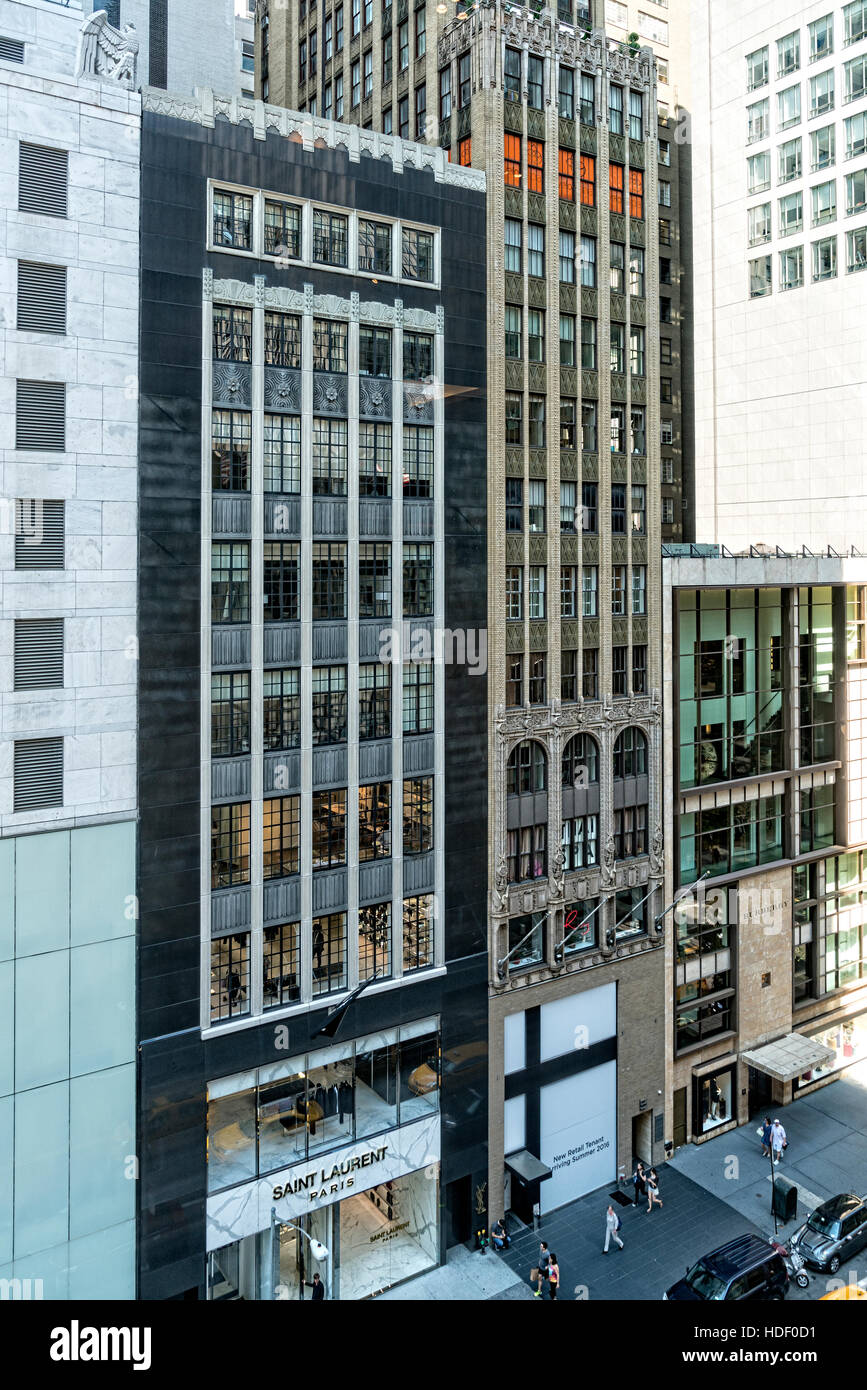 On 57th street hi res stock photography and images Alamy