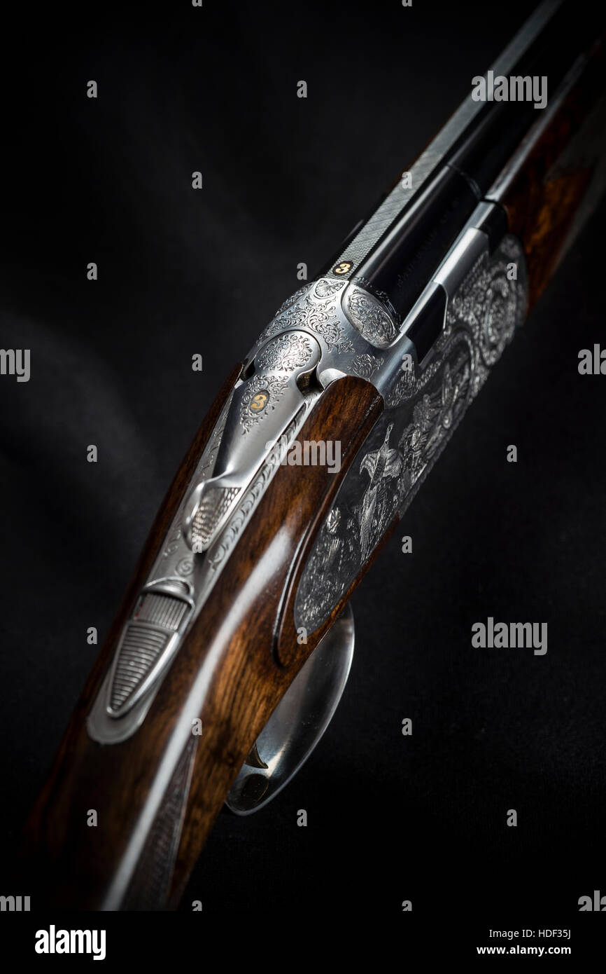 Close up over under shotgun hi-res stock photography and images - Alamy