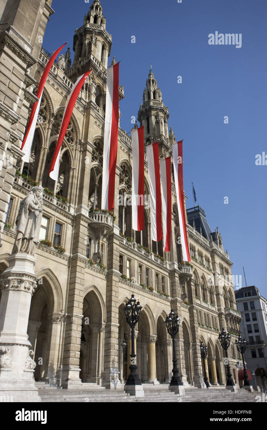 Austrian neo gothic buildings hi-res stock photography and images - Alamy