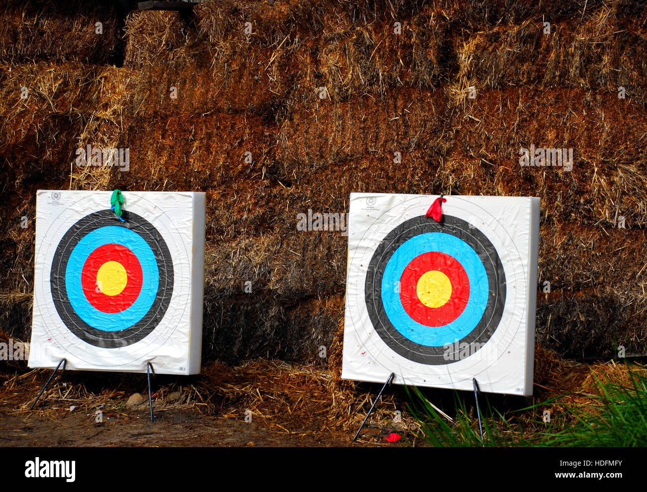 Hay bale fire hires stock photography and images Alamy