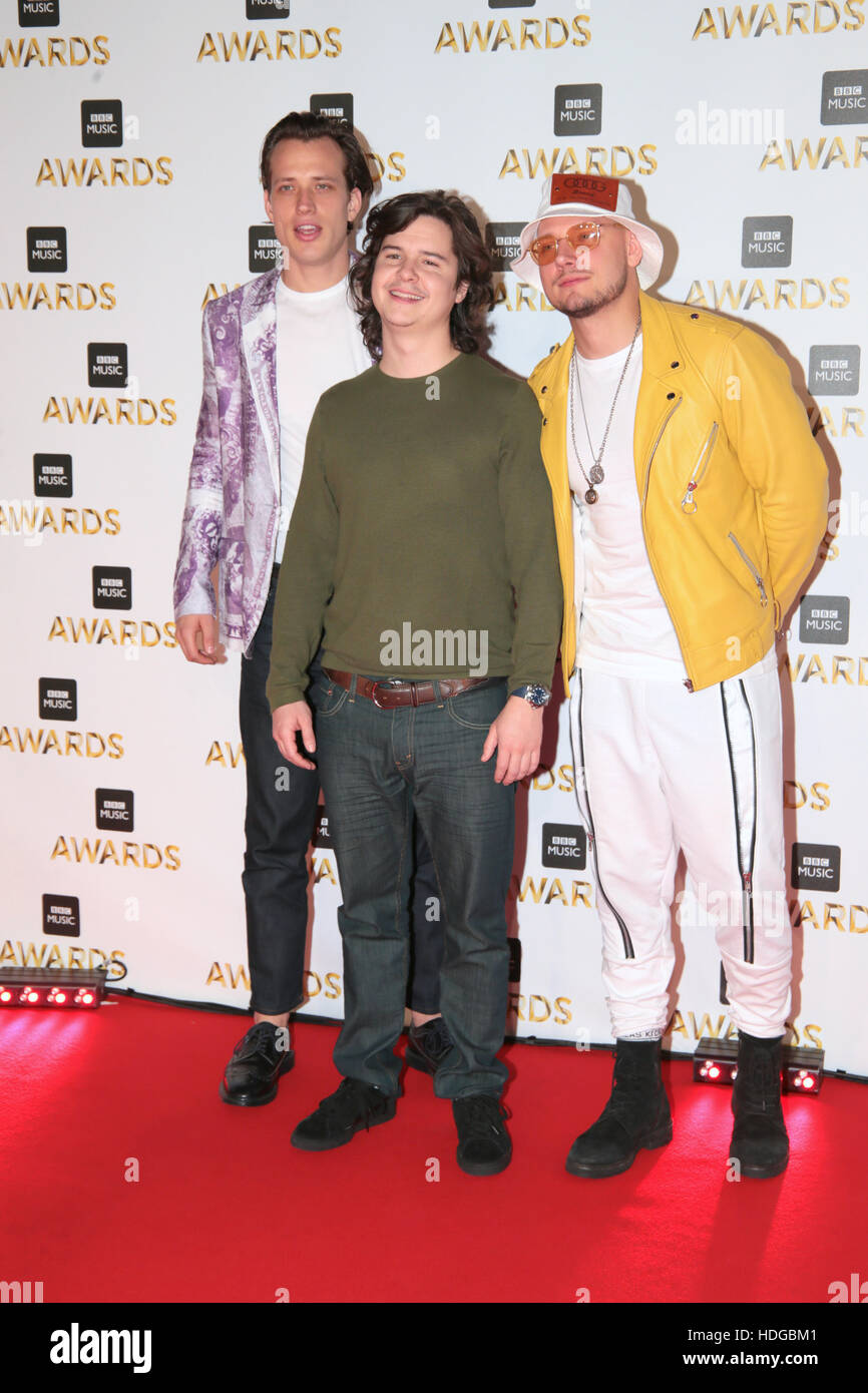 London, UK. 12th December, 2016. Lukas Graham arriving at the red ...