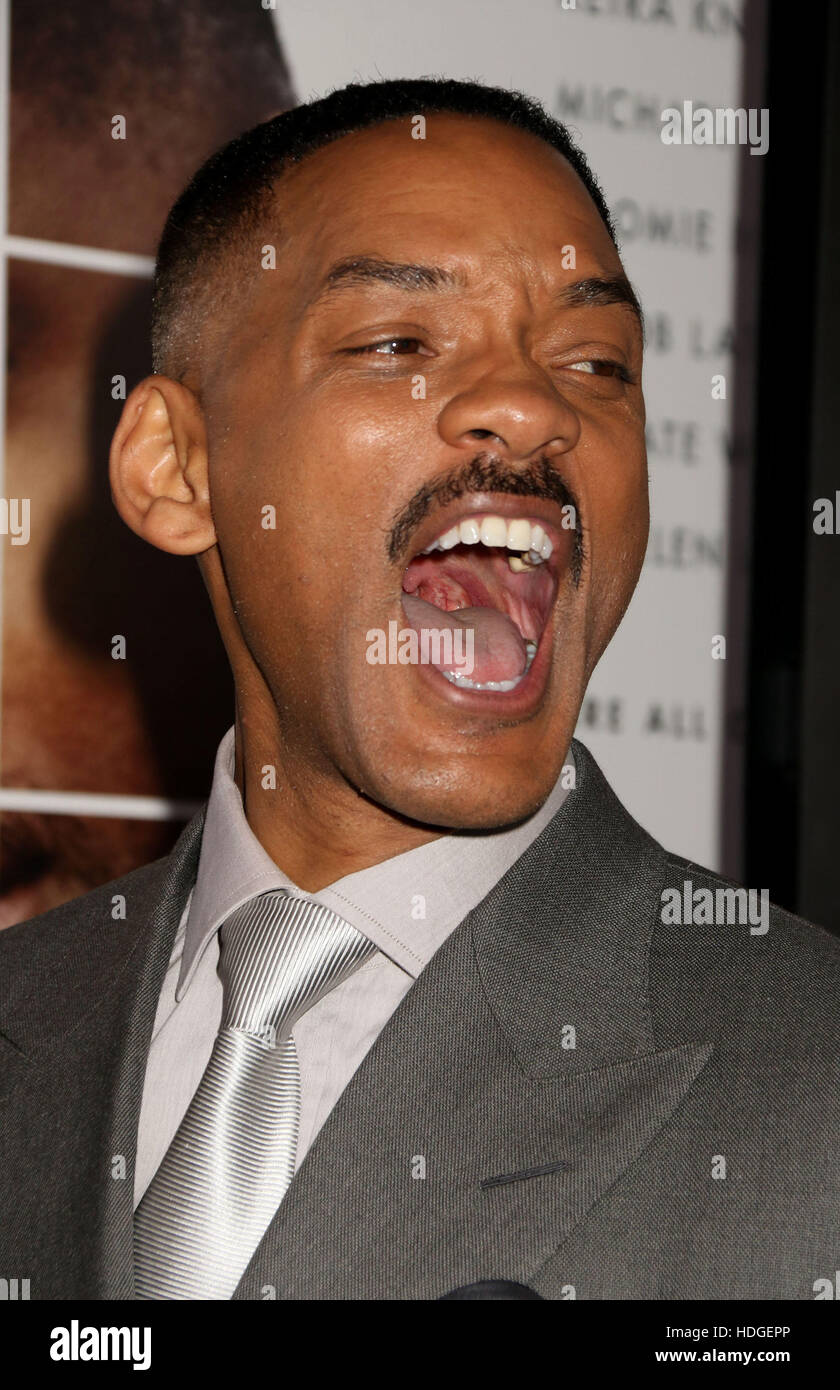 New York, USA. 12th Dec, 2016. Actor WILL SMITH attends the New York World Premiere of 'Collateral Beauty' held at the Jazz At Lincoln Center's Frederick P. Rose Hall. Credit:  Nancy Kaszerman/ZUMA Wire/Alamy Live News Stock Photo