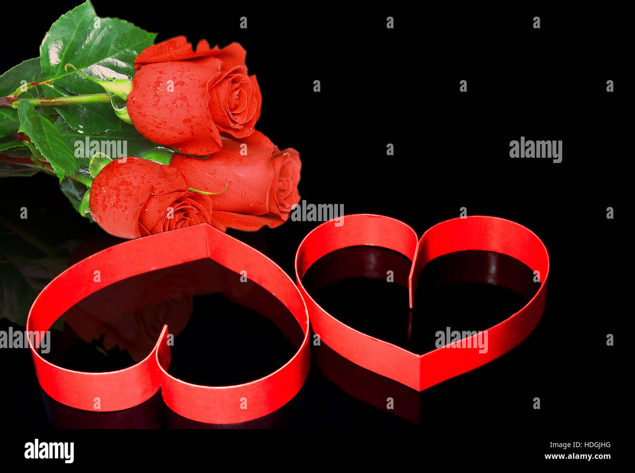 Intertwining roses hi-res stock photography and images - Alamy