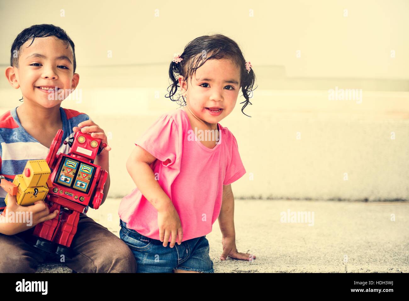 Brother Sister Elementary Childhood Kid Playful Concept Stock Photo Alamy