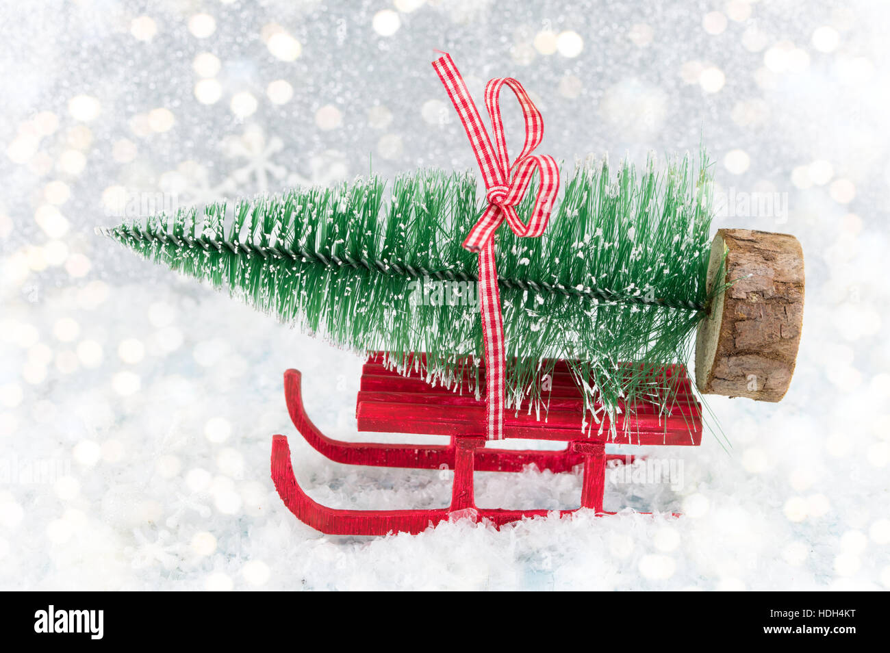Santas sled hires stock photography and images Alamy