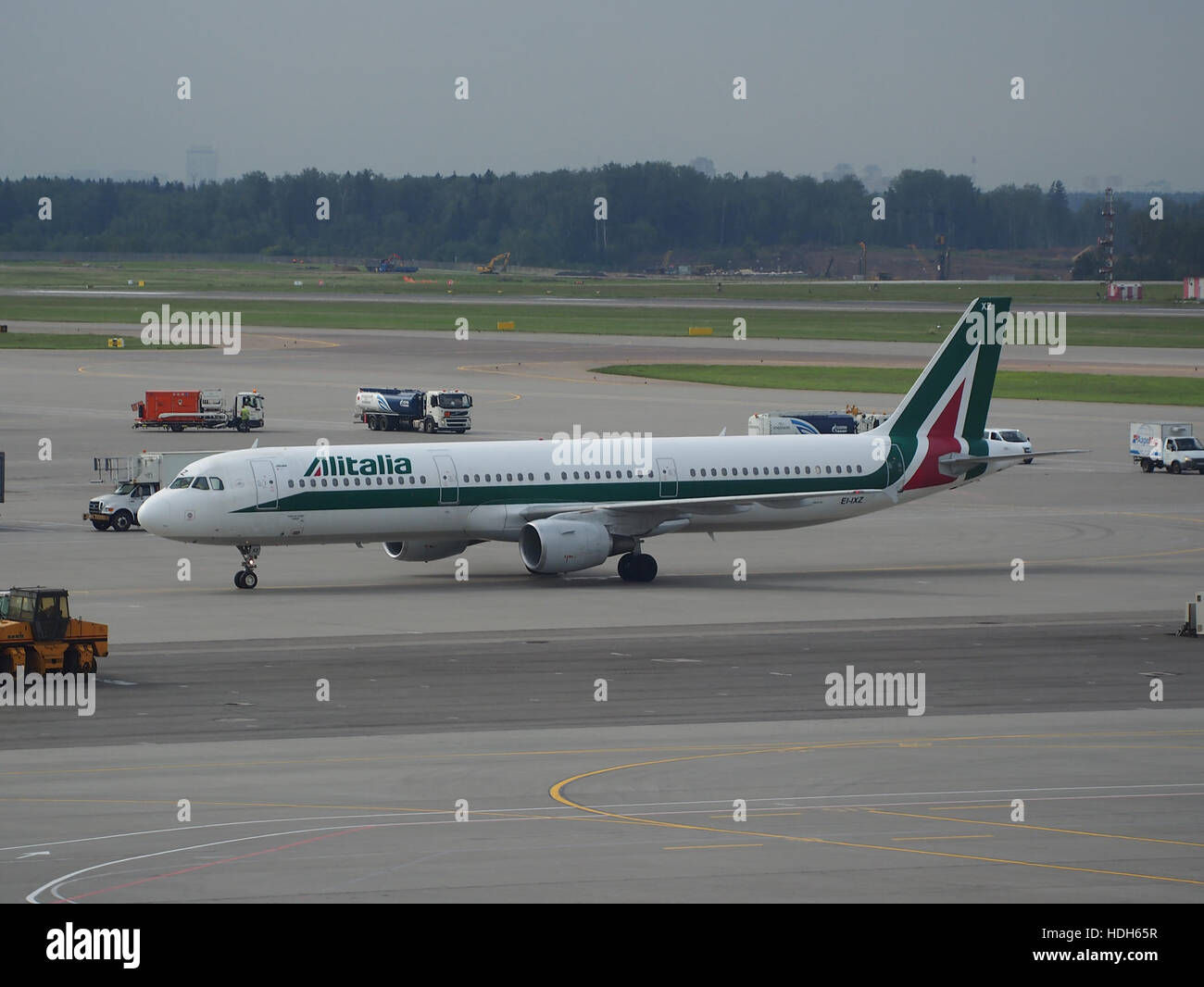 EI-IXZ (aircraft) at Sheremetyevo International Airport pic3 Stock Photo