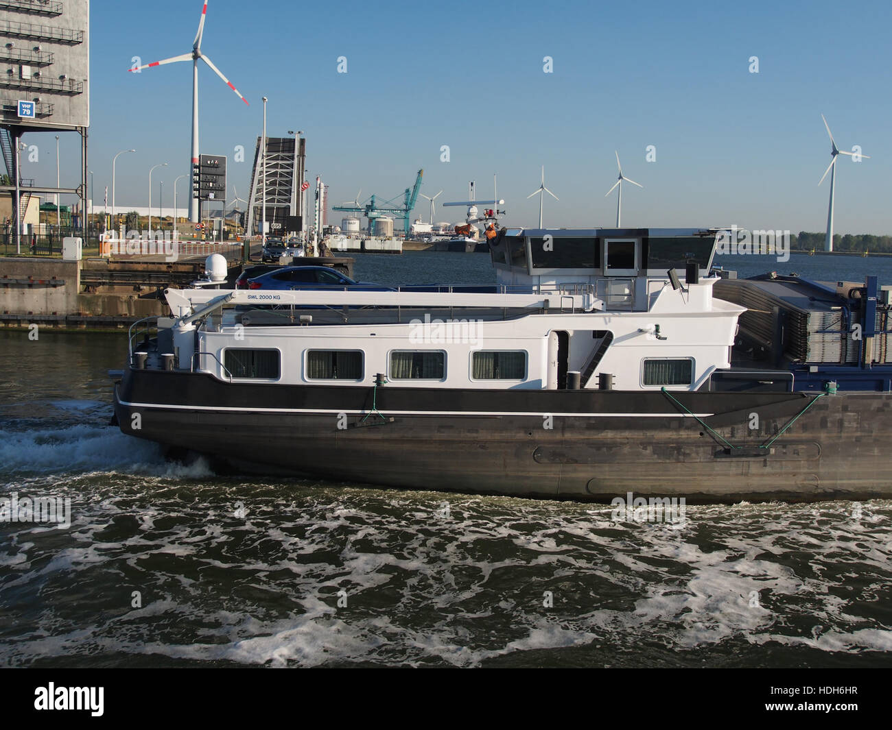 Isis (ship, 2009) ENI 02332311 Zandvlietsluis Port of Antwerp pic5 Stock Photo