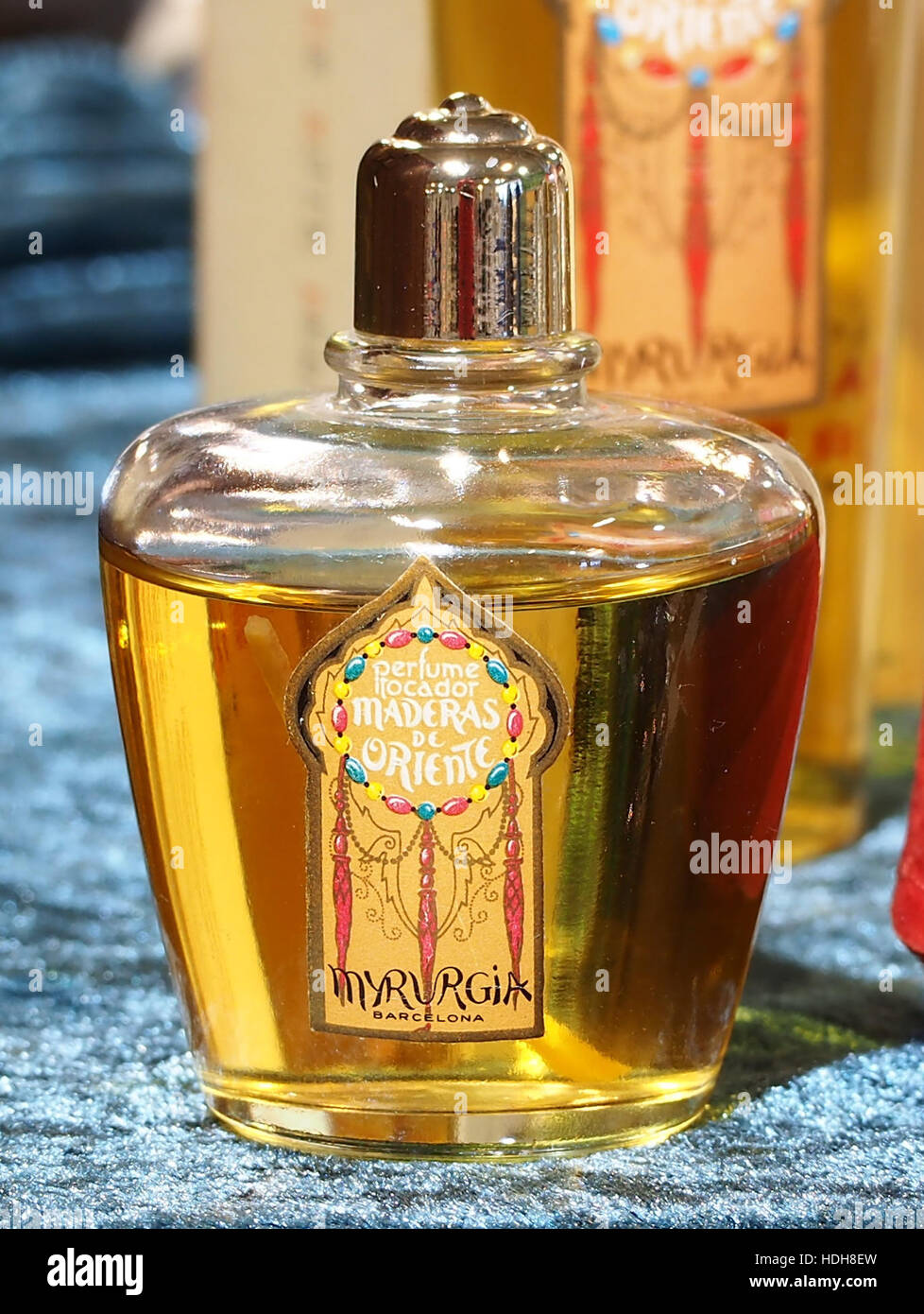 Maderas de Oriente parfum pic3 Stock Photo - Alamy