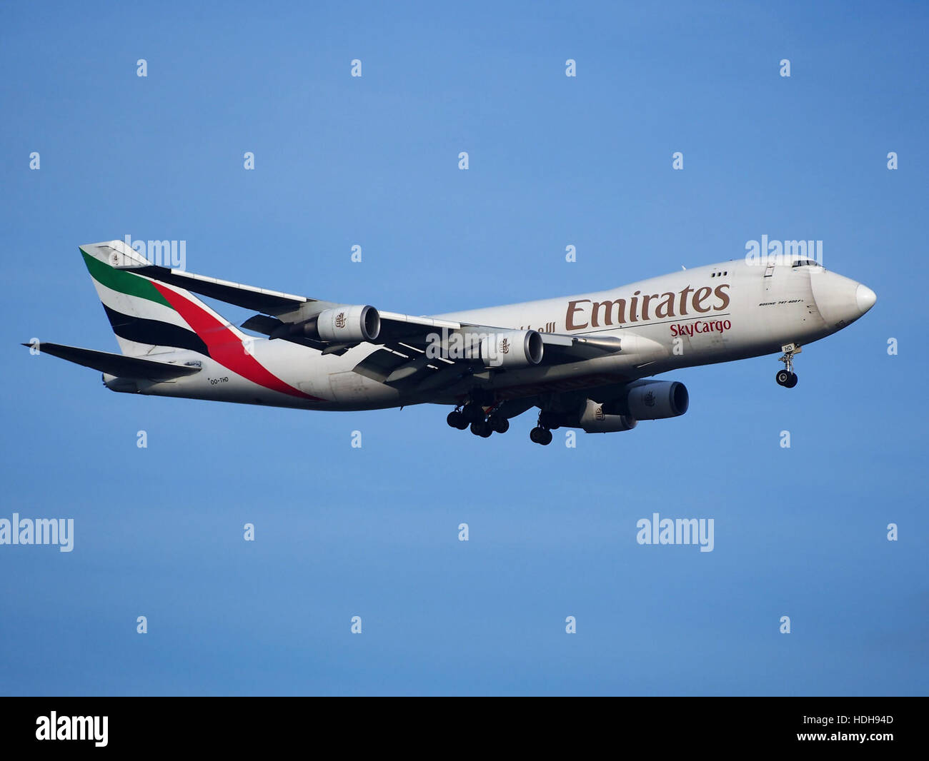 OO-THD (aircraft) on final at Schiphol runway 18R pic4 Stock Photo