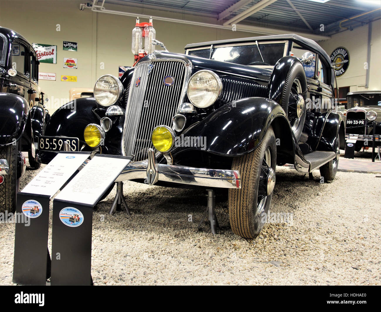 1934 Ford 760 carrosserie van Rijswijk, 8 cylinder V, 3622cc, 80hp pic1 Stock Photo
