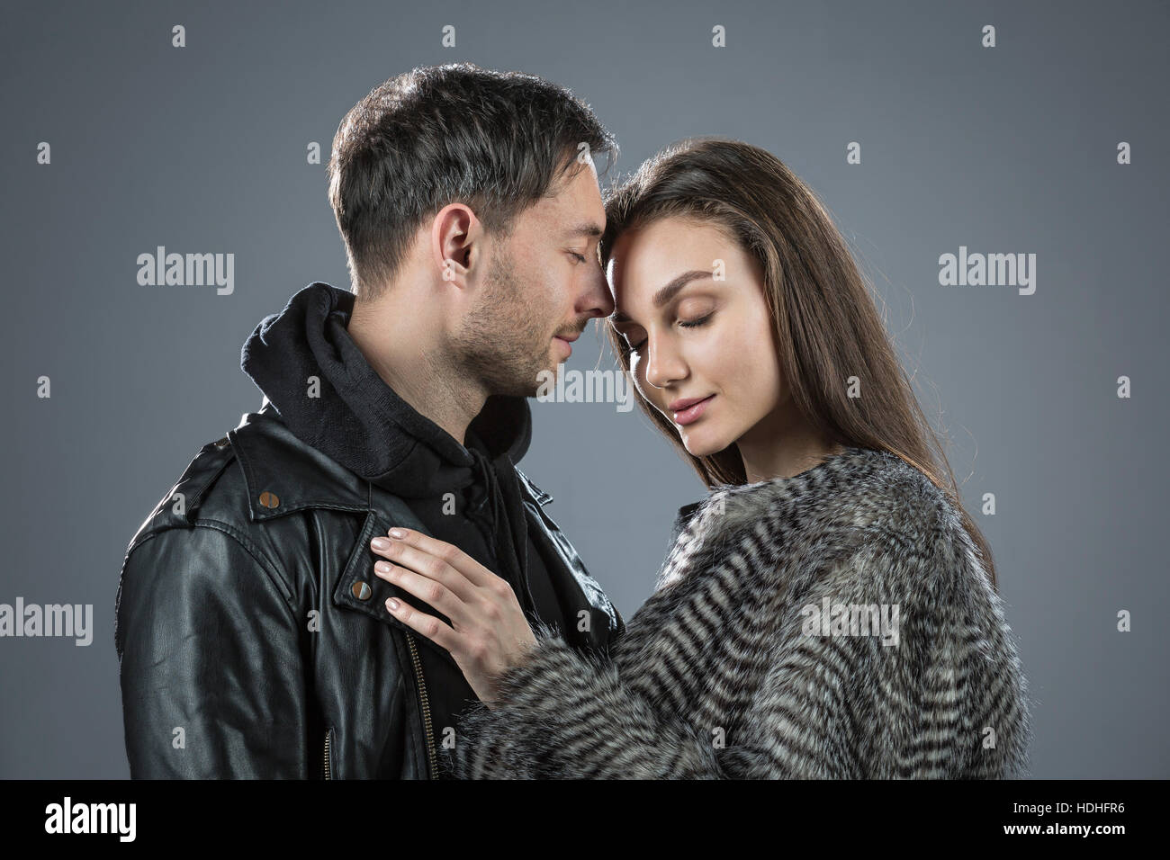 Romantic shot of couple hi-res stock photography and images - Alamy