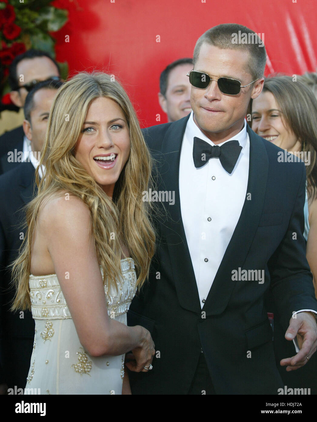 Jennifer Aniston Brad Pitt Hi res Stock Photography And Images Alamy jennifer-aniston-brad-pitt-hi-res-stock-photography-and-images-alamy