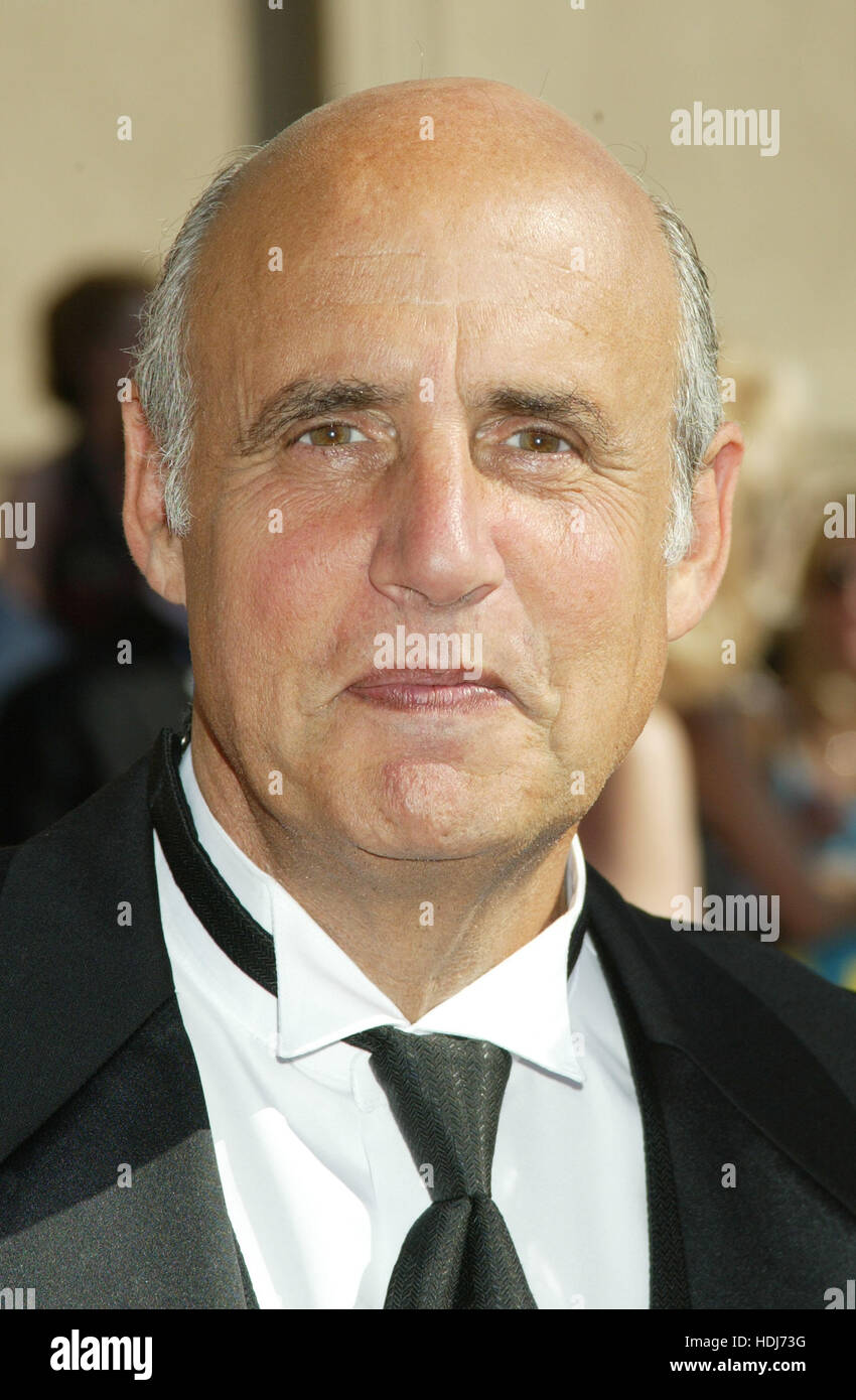 jeffrey tambor with hair