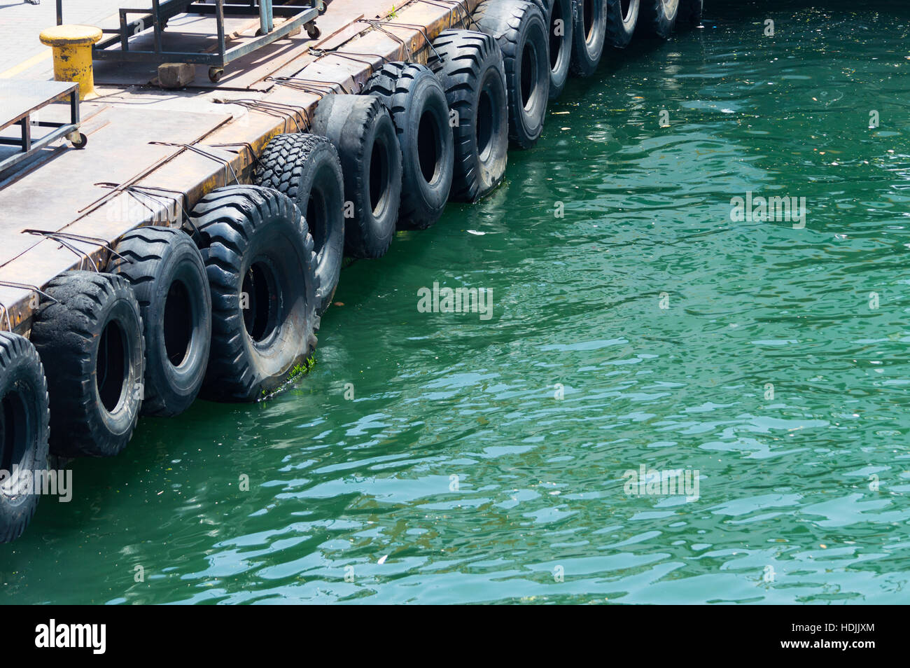 Boat bumpers hi-res stock photography and images - Alamy