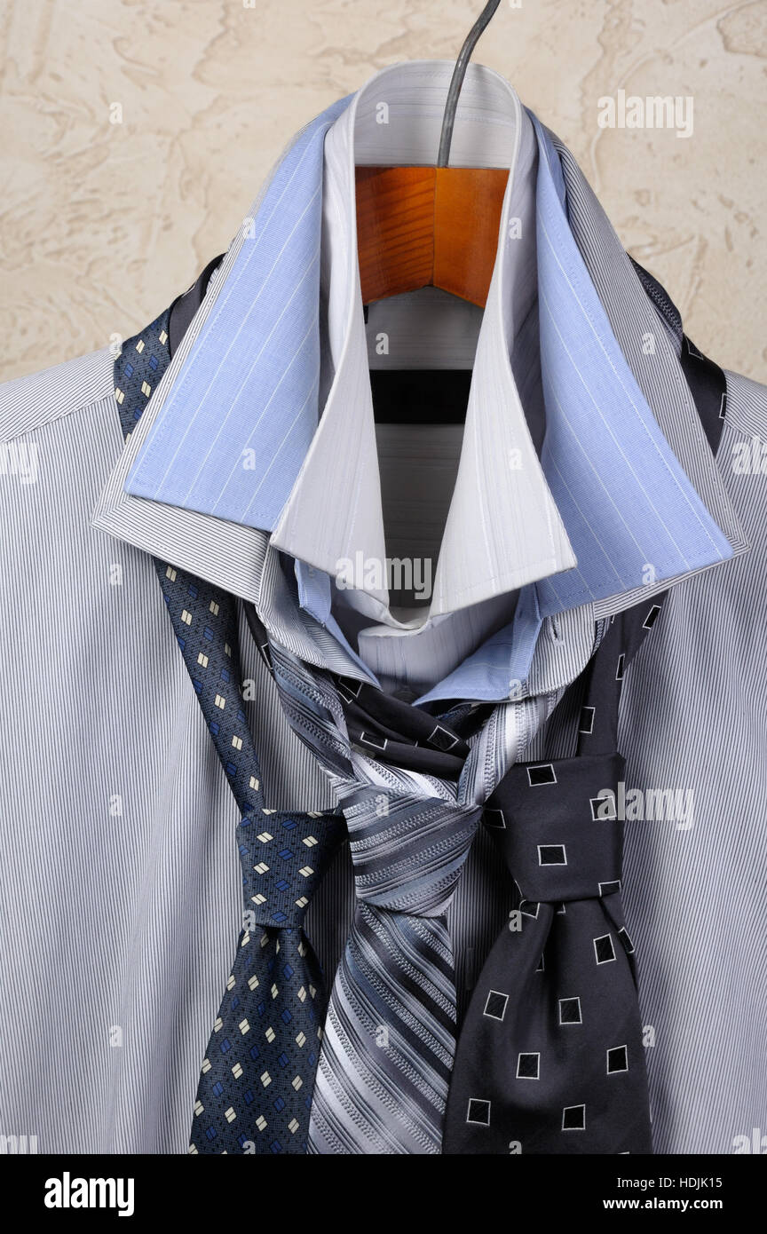 How to choose a tie is best suited to a shirt Stock Photo