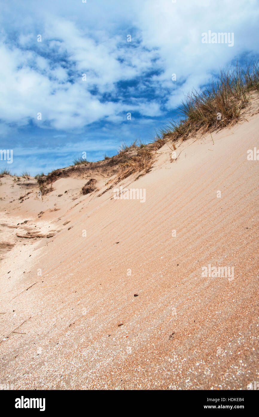Perfect sand dunes blue hi-res stock photography and images - Alamy