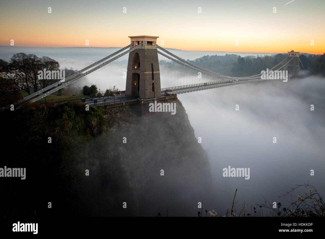 Clifton suspension bridge hi-res stock photography and images - Alamy