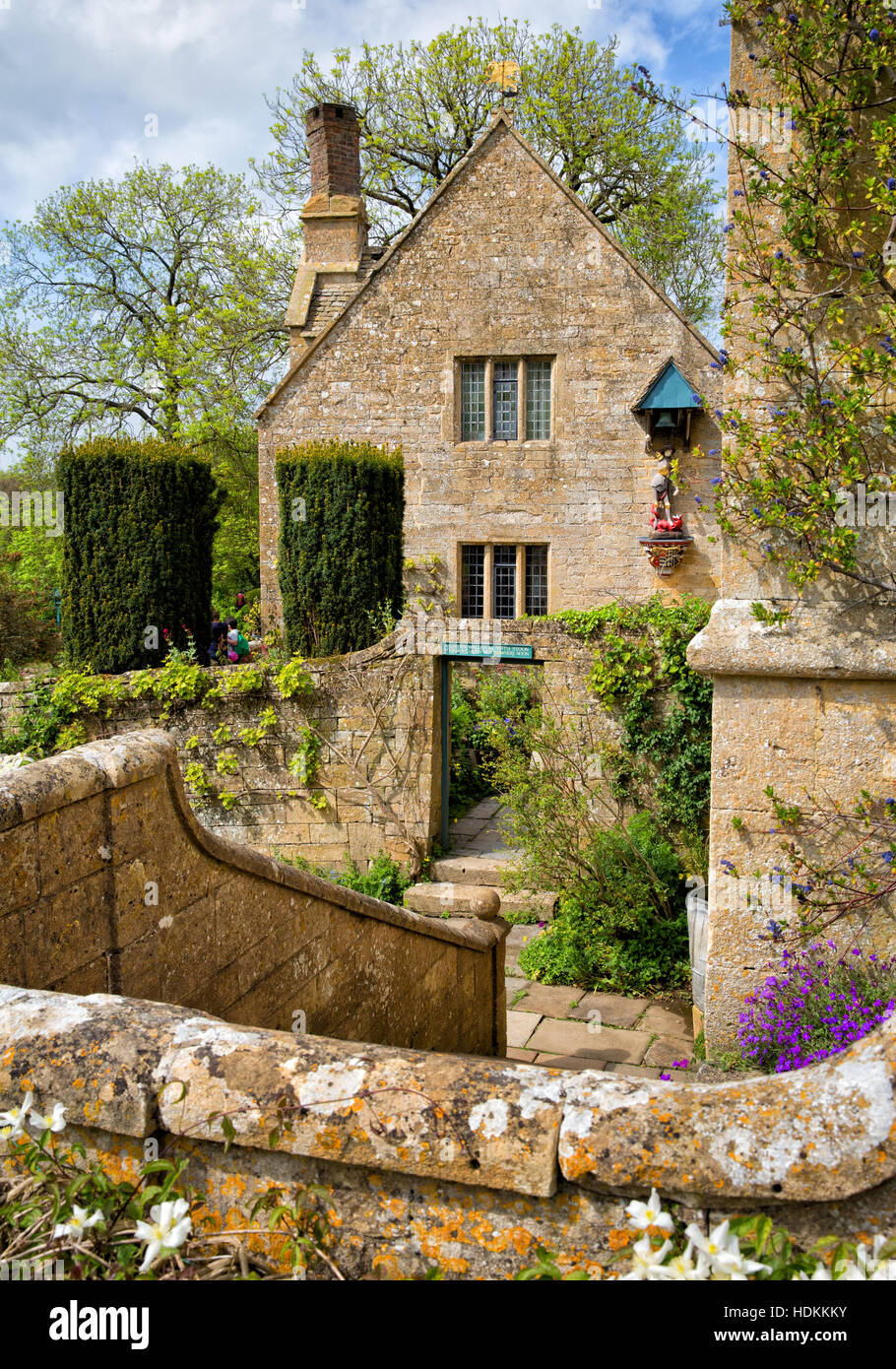 Gardens of Snowshill Manor in the Gloucestershire Cotswolds home of architect and collector Charles Paget Wade Stock Photo