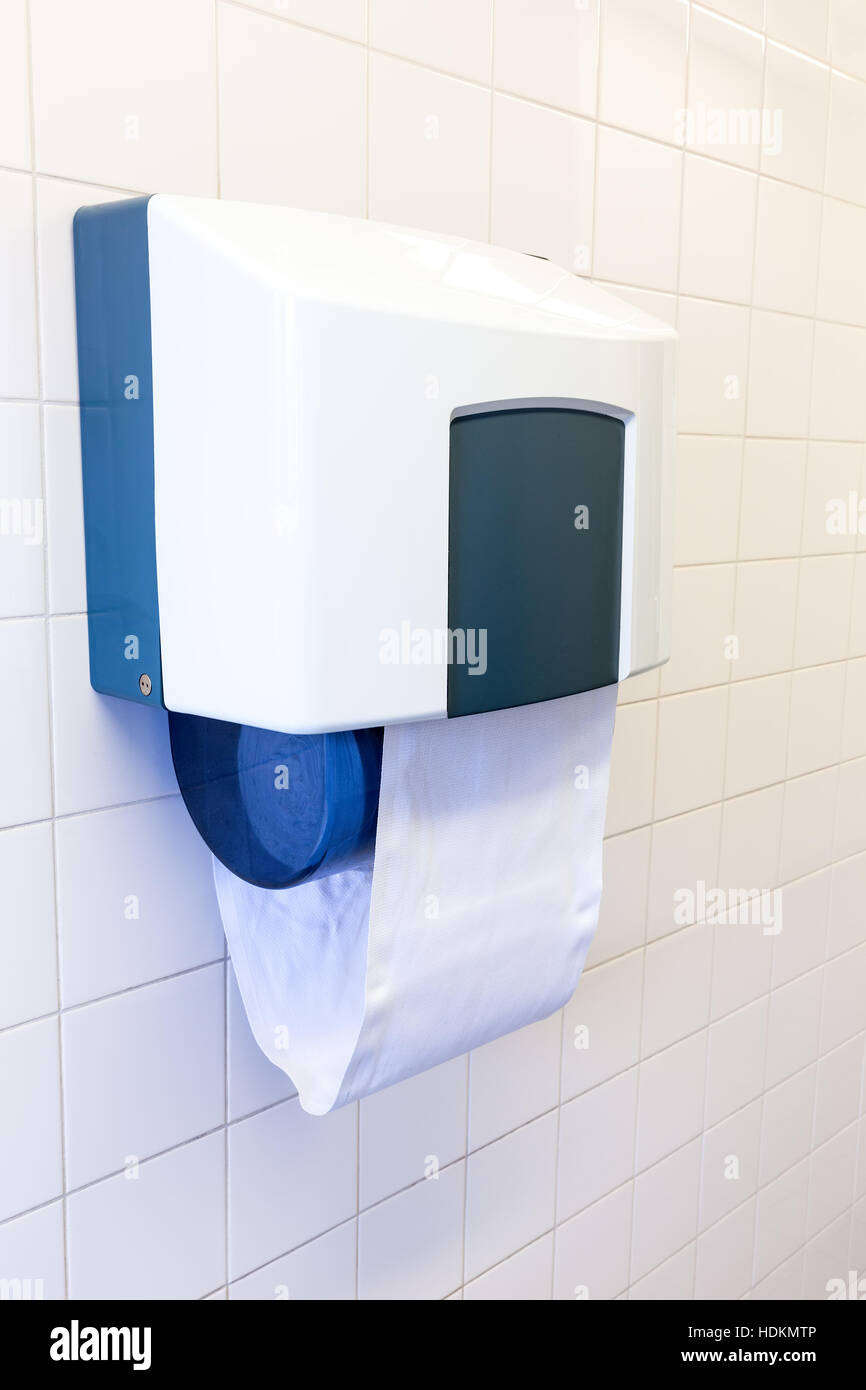 Towel dispenser hi-res stock photography and images - Alamy