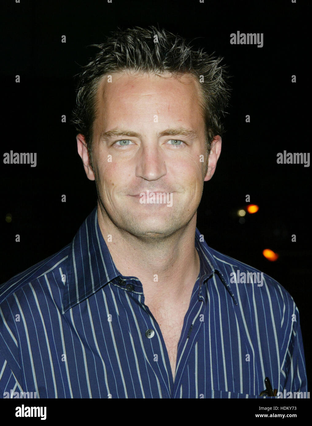 Actor Matthew Perry arrives at the film premiere for 'Wimbledon'  in Beverly Hills, California on Monday 13 September, 2004. Photo credit: Francis Specker Stock Photo