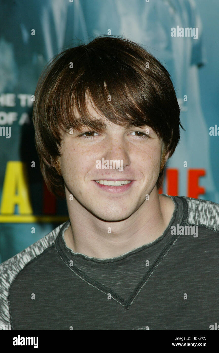 Drake Bell at the premiere for the film, 'Without A Paddle' in Los Angeles on August 16, 2004  Photo credit: Francis Specker Stock Photo