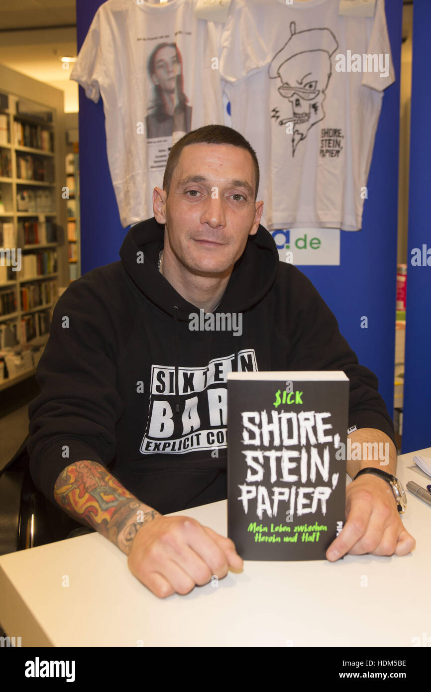 Sick promots his new Book „Shore, Stein, Papier“ at Thalia Buchhaus  Featuring: Sick Where: Hamburg, Germany When: 14 Oct 2016 Stock Photo -  Alamy