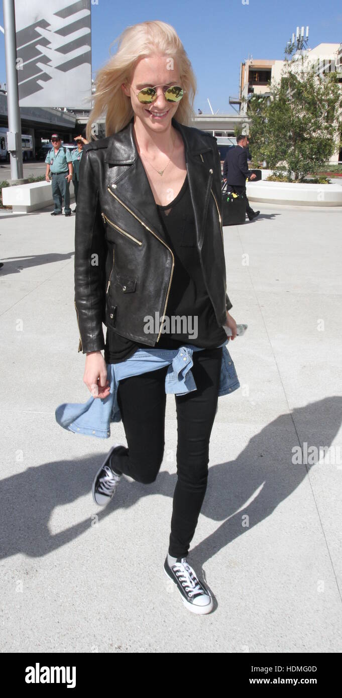 Poppy Delevingne arrives into LAX airport Featuring: Poppy Delevingne