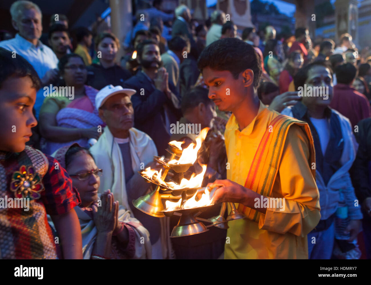Evening Ganga Aarti Ceremony at the Parmarth Niketan Ashram in Rishikesh,Uttarakhand,India Stock Photo