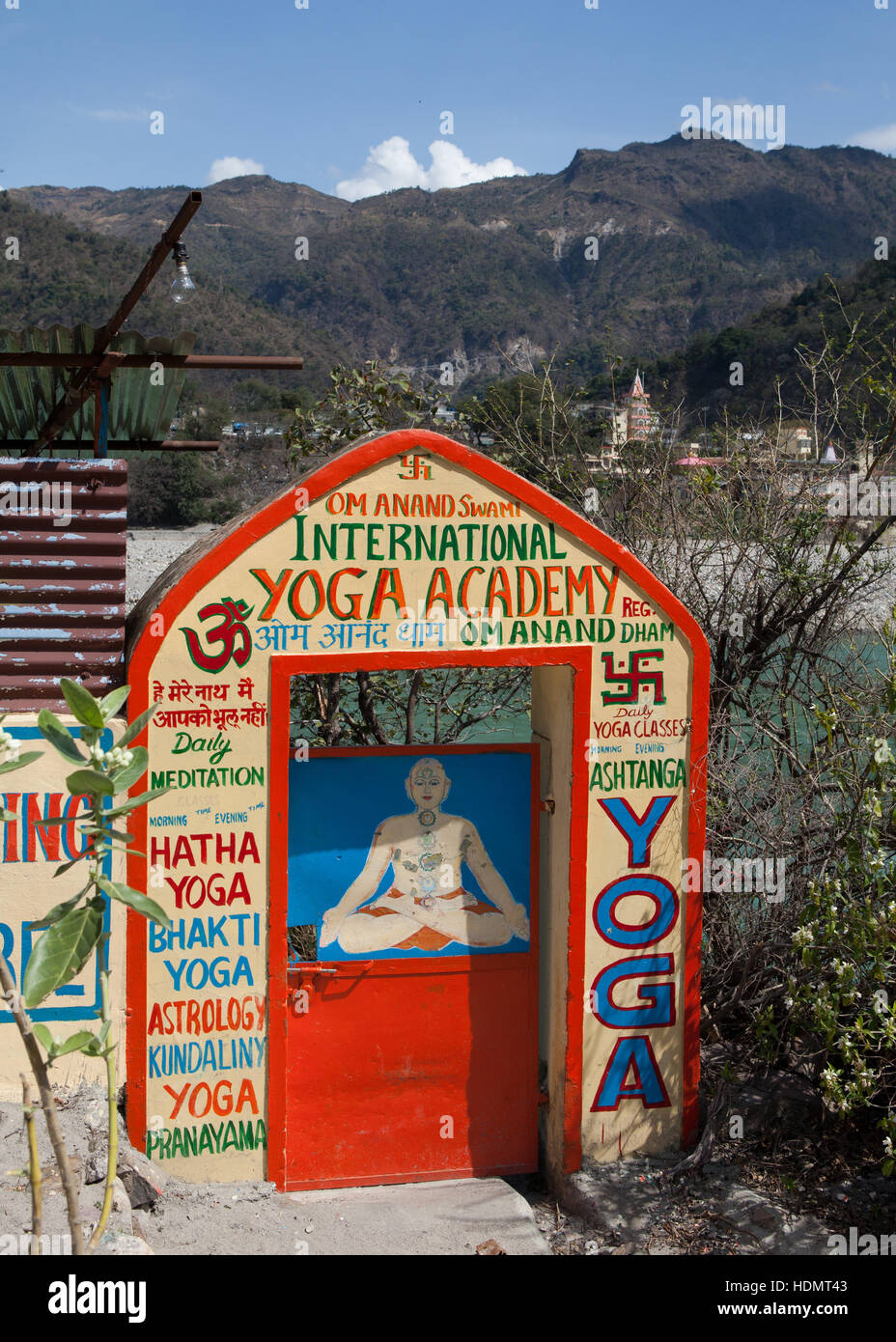 Entrance to the International Yoga Academy on the Ganges river in Rishikesh, India Stock Photo
