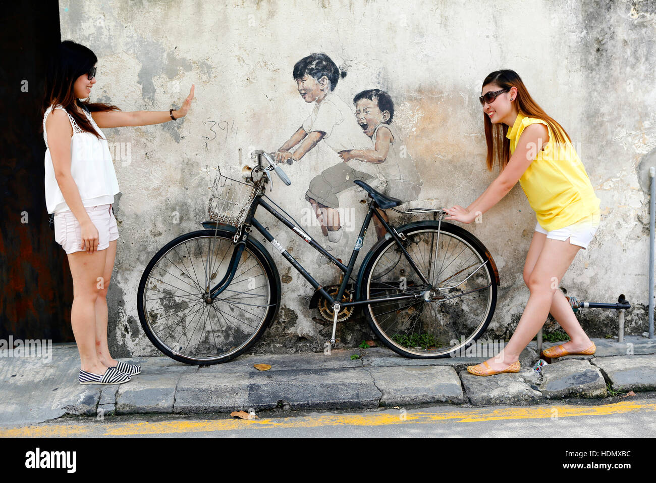 Penang Wall Mural Street Art Stock Photo Alamy