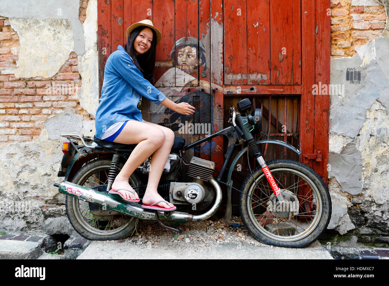 Georgetown Penang Wall Mural Street Art Stock Photo - Alamy
