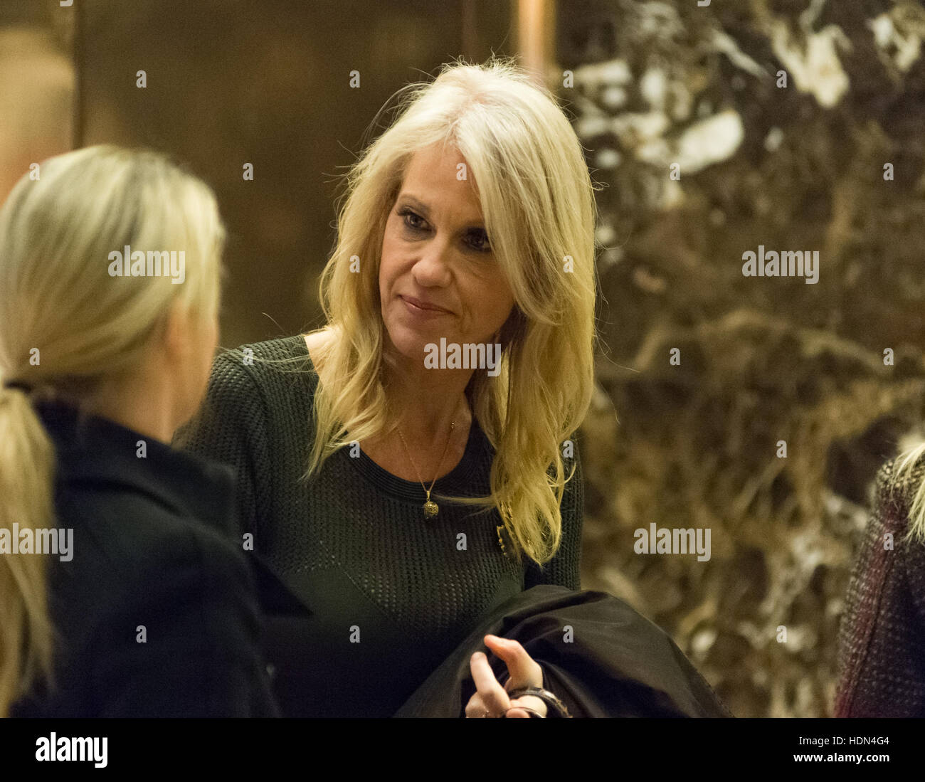 New York, Us. 01st Dec, 2016. Trump campaign manager and political strategist Kellyanne Conway is seen in the lobby of Trump Tower in New York, NY, USA upon her arrival on December 12, 2016. Credit: Albin Lohr-Jones/Pool via CNP - NO WIRE SERVICE - Photo: Albin Lohr-Jones/Consolidated News Photos/Albin Lohr-Jones - Pool via CNP/dpa/Alamy Live News Stock Photo