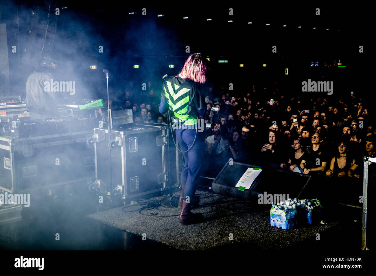 Edith Frances Hi-Res Stock Photography And Images - Page 3 - Alamy